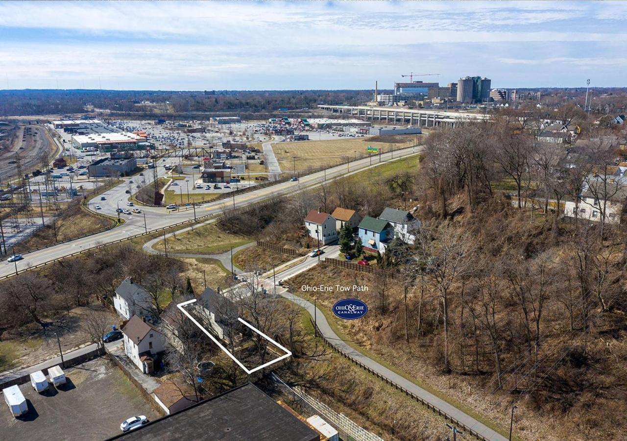 Tremont! 7 Min To Downtown Cleveland Villa Exterior foto